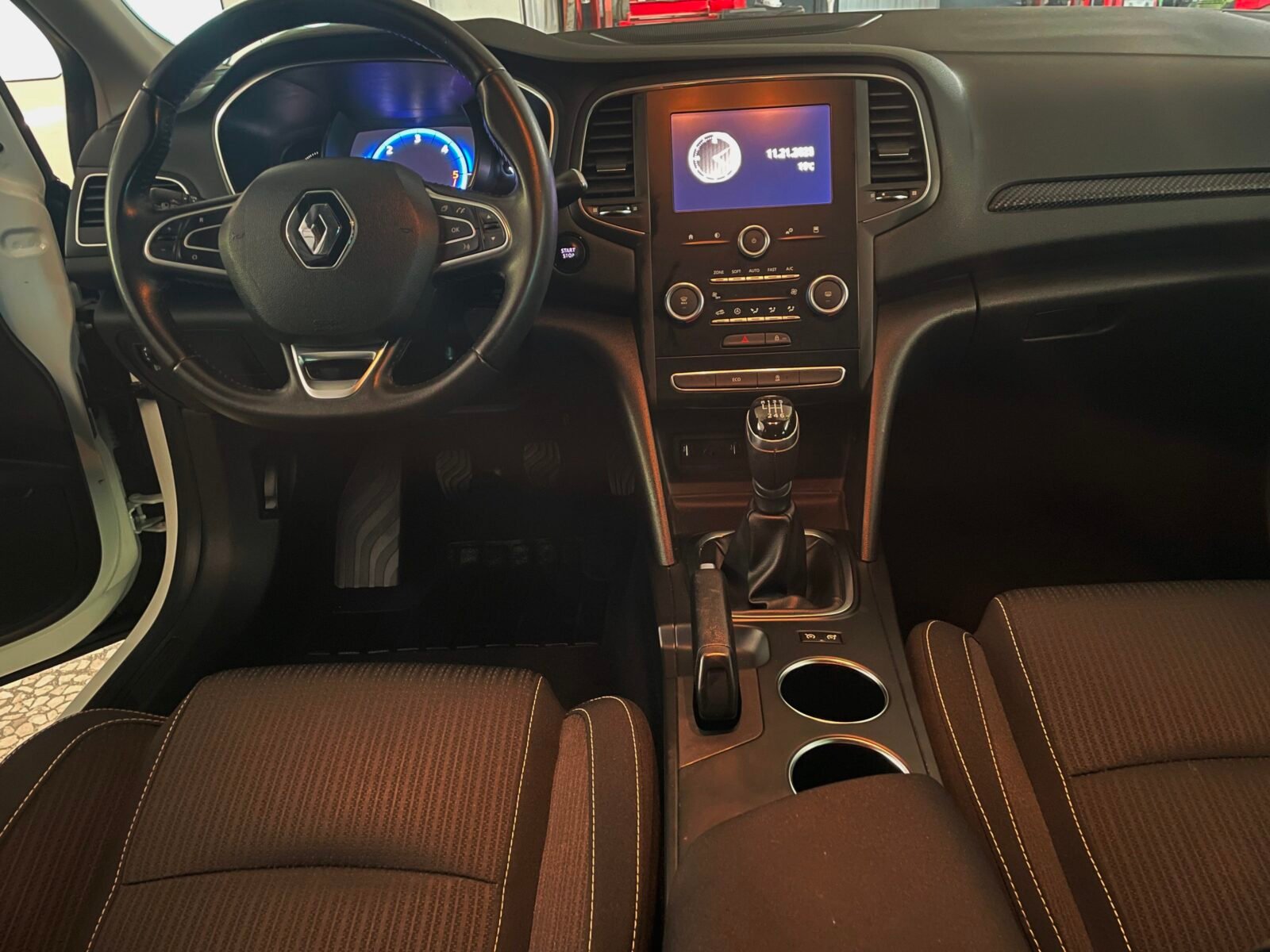 RENAULT Megane 1.5 dCi Equilibre Blue 116cv