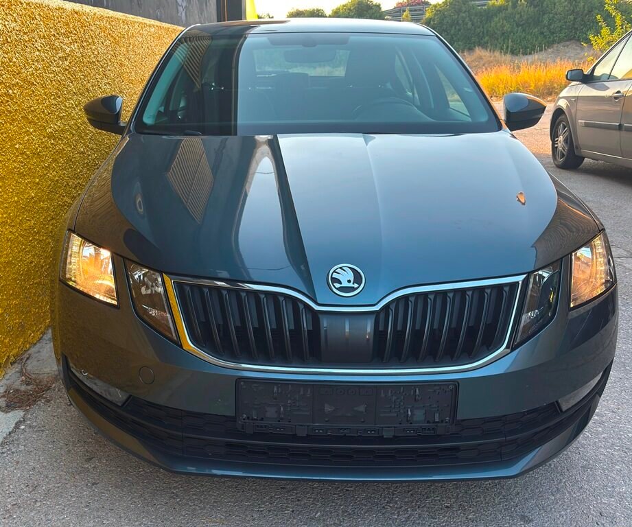 SKODA Octavia 1.0 TSI 115cv Gasolina