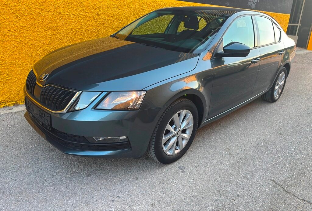 SKODA Octavia 1.0 TSI 115cv Gasolina