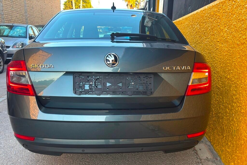 SKODA Octavia 1.0 TSI 115cv Gasolina