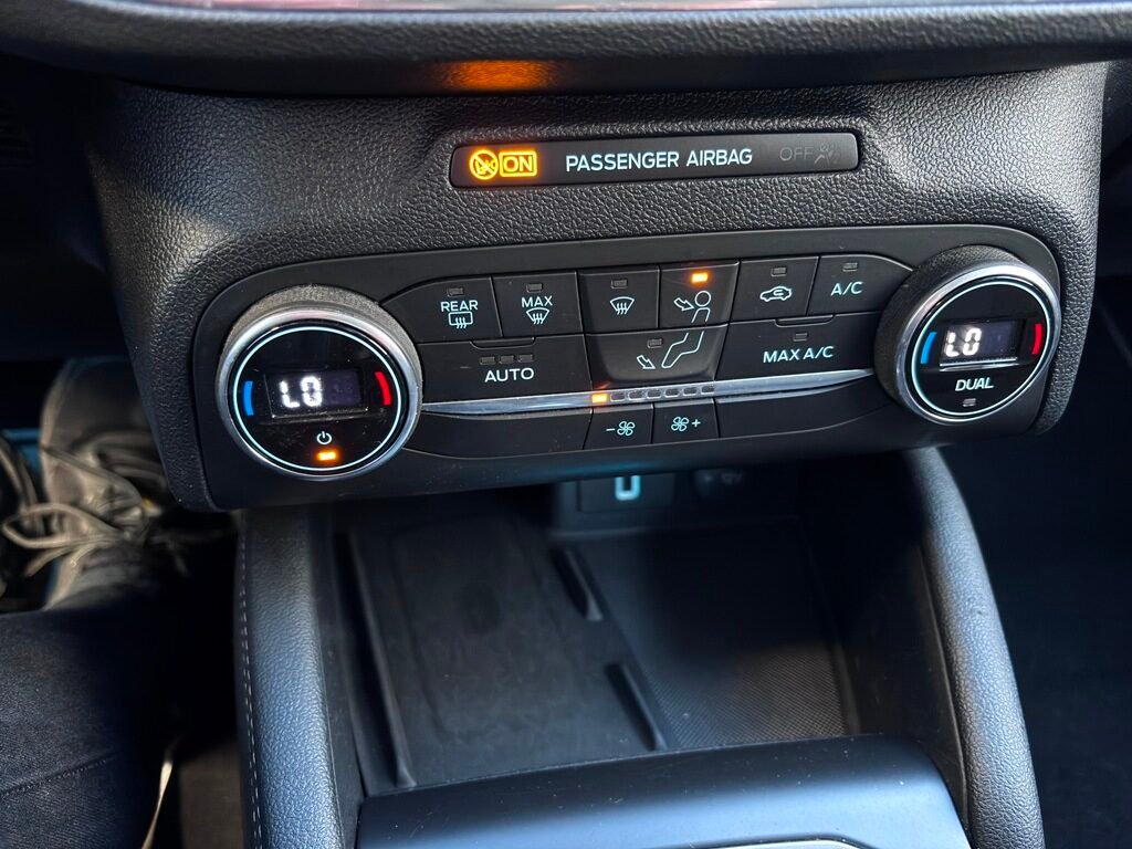 FORD Focus 1.0 125cv gasolina Micro-Hibrido   Ecoboost Titanium
