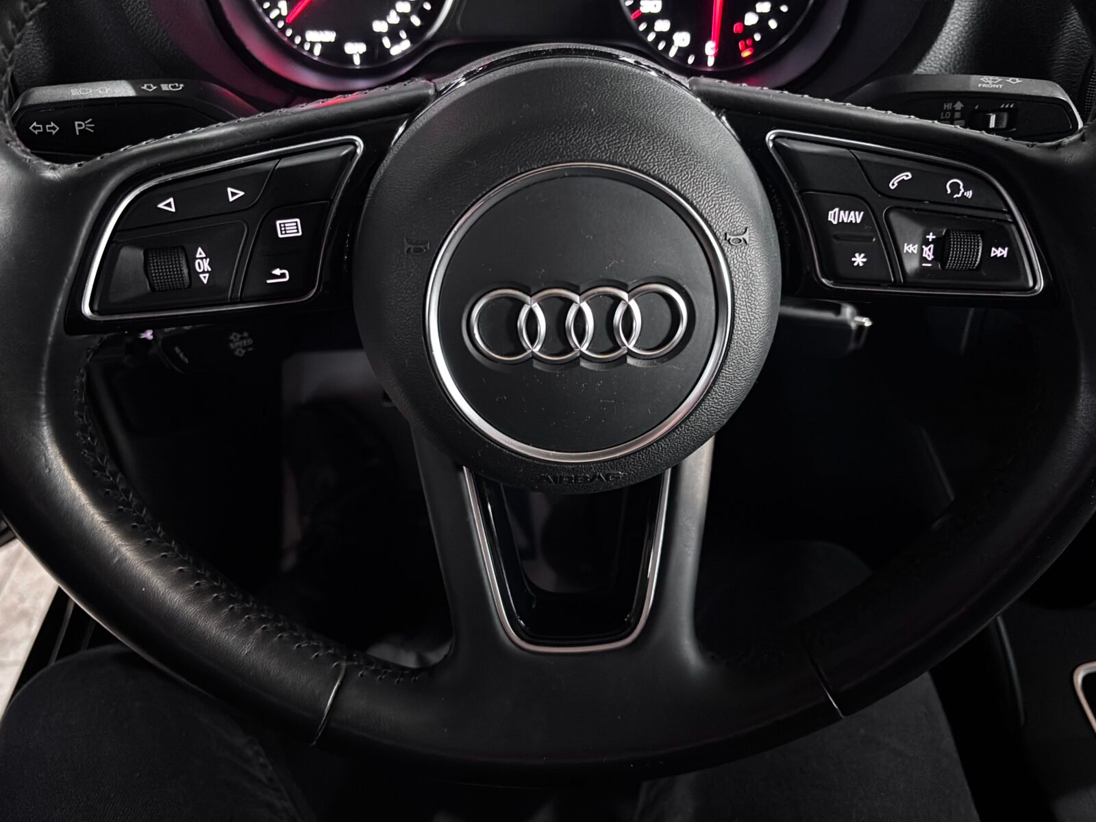 AUDI A3 1.4 TFSI 150CV gasolina Sedan