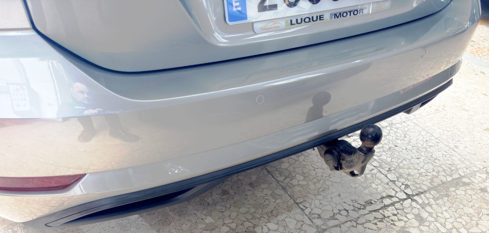 VOLKSWAGEN Golf Business 1.6 TDI Variant