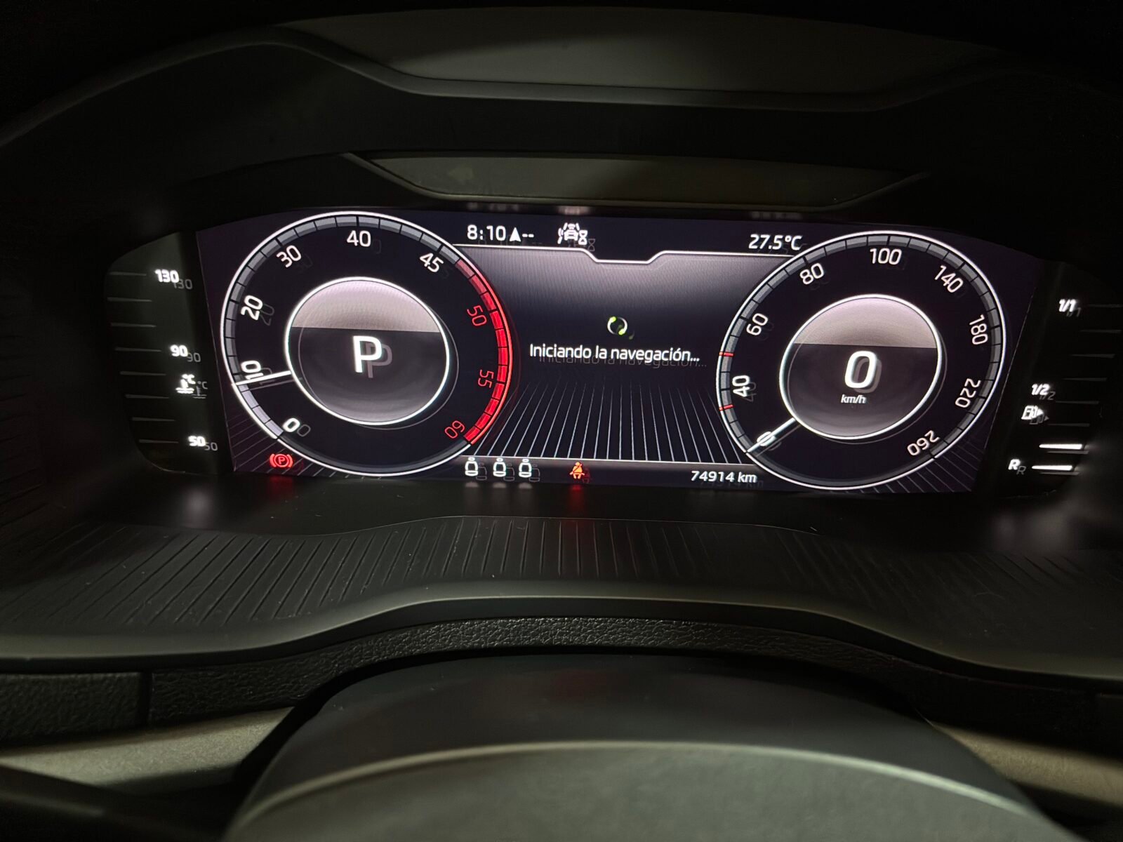 SKODA KAROQ 2.0 TDI 150 CV DSG 4x4–AUTOMÁTICO – 2021