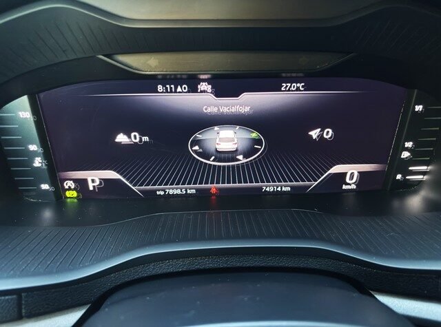 SKODA KAROQ 2.0 TDI 150 CV DSG 4x4–AUTOMÁTICO – 2021