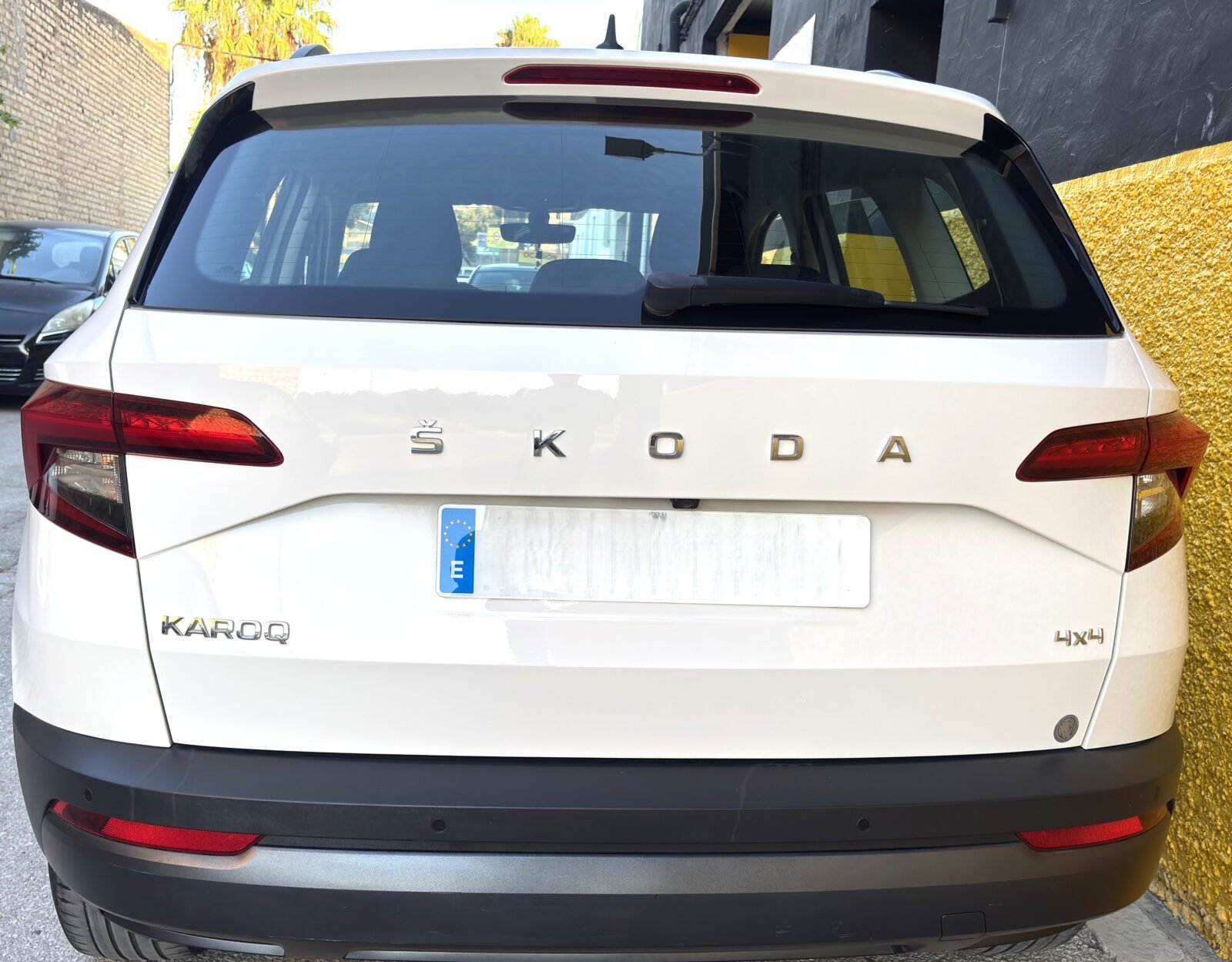 SKODA KAROQ 2.0 TDI 150 CV DSG 4x4–AUTOMÁTICO – 2021
