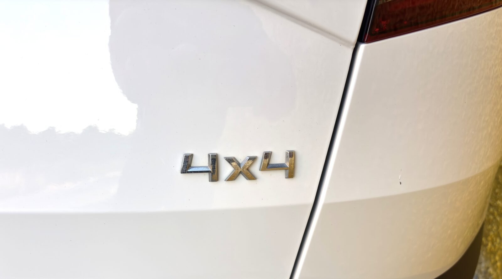 SKODA KAROQ 2.0 TDI 150 CV DSG 4x4–AUTOMÁTICO – 2021