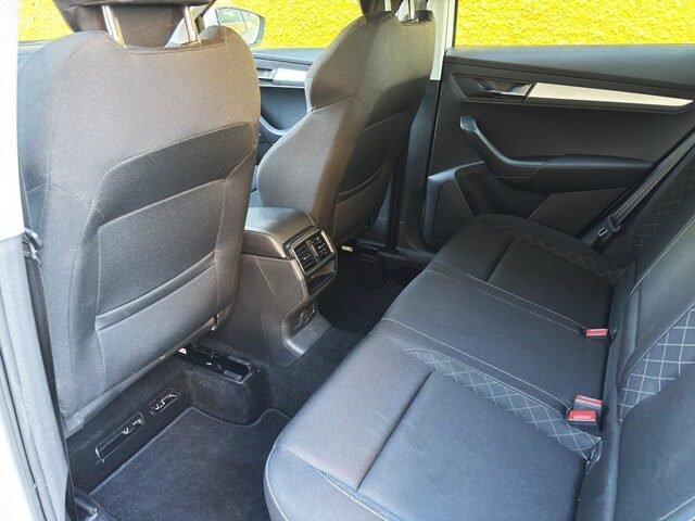 SKODA KAROQ 2.0 TDI 150 CV DSG 4x4–AUTOMÁTICO – 2021